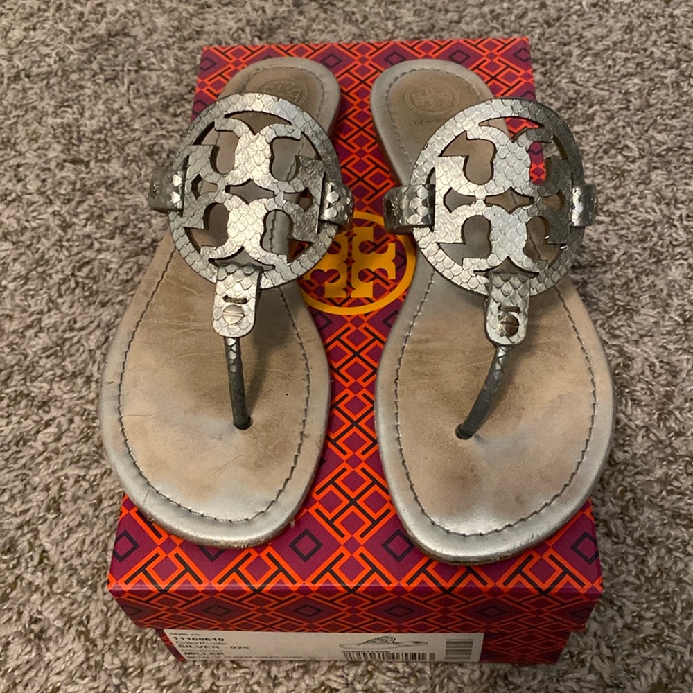 Tory Burch Millers in Silver Metallic Snake Print